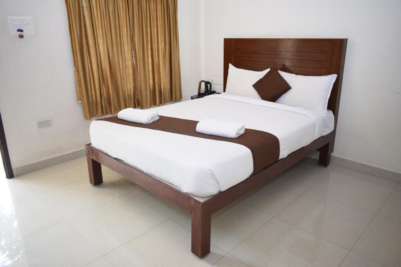 ราณี เรซิเดนซี Hotel ปอนดิเชอรี ภายนอก รูปภาพ