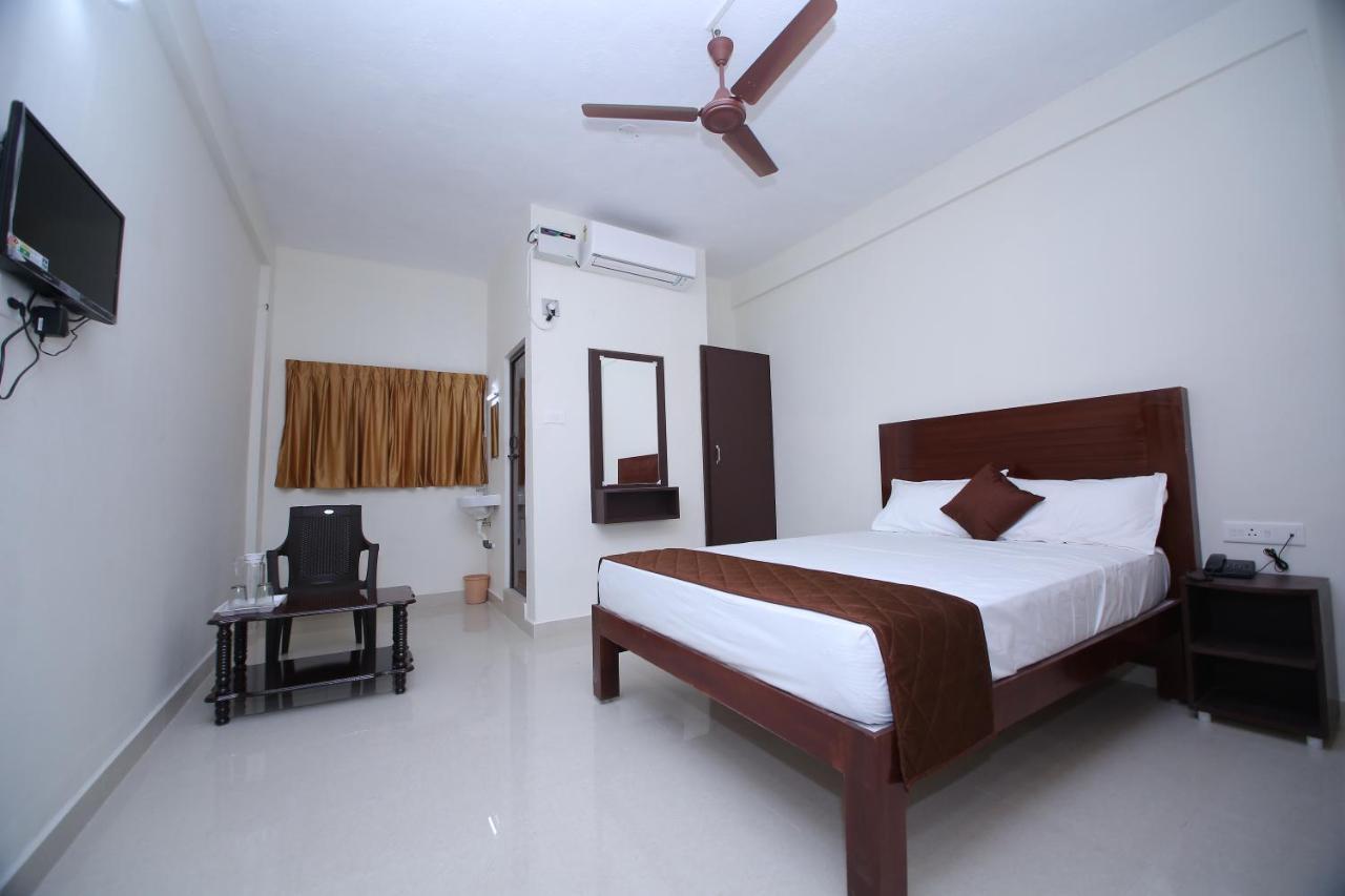 ราณี เรซิเดนซี Hotel ปอนดิเชอรี ภายนอก รูปภาพ